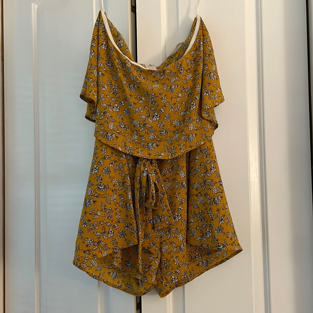 STRAPLESS ROMPER